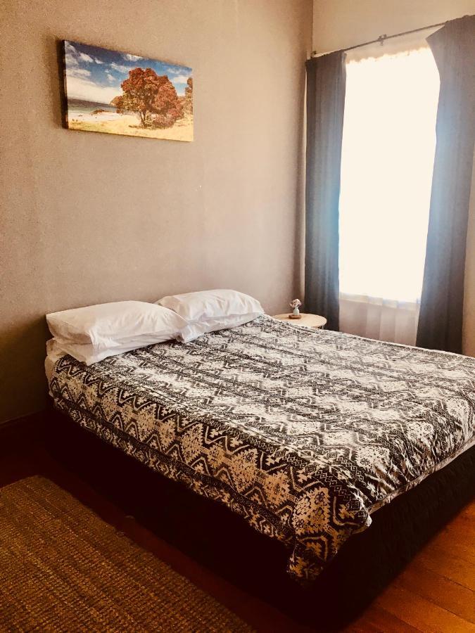 Harbourview Hotel Раглан Экстерьер фото